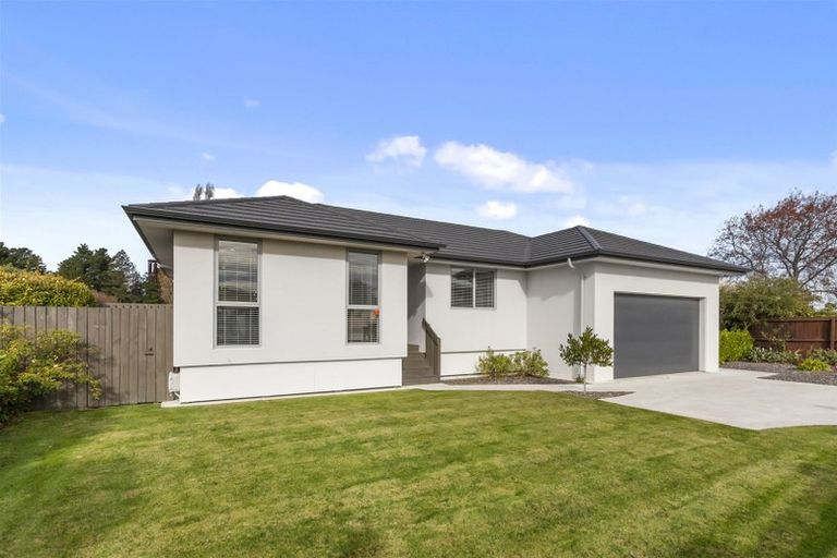 Photo of property in 56 Waratah Street, Avondale, Christchurch, 8061