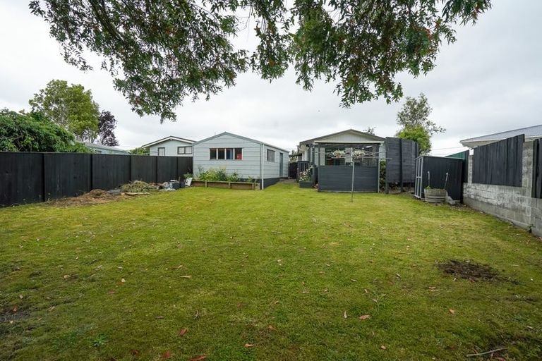 Photo of property in 37 Frederick Drive, Dinsdale, Hamilton, 3204