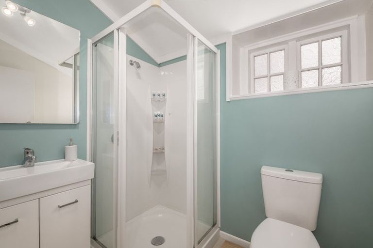 Photo of property in 19 Mimihau Grove, Wainuiomata, Lower Hutt, 5014