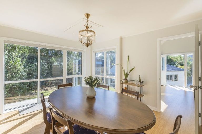 Photo of property in 42 Eatwell Avenue, Paraparaumu Beach, Paraparaumu, 5032