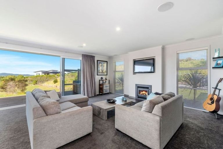 Photo of property in 67 Moses Road, Kaukapakapa, 0873