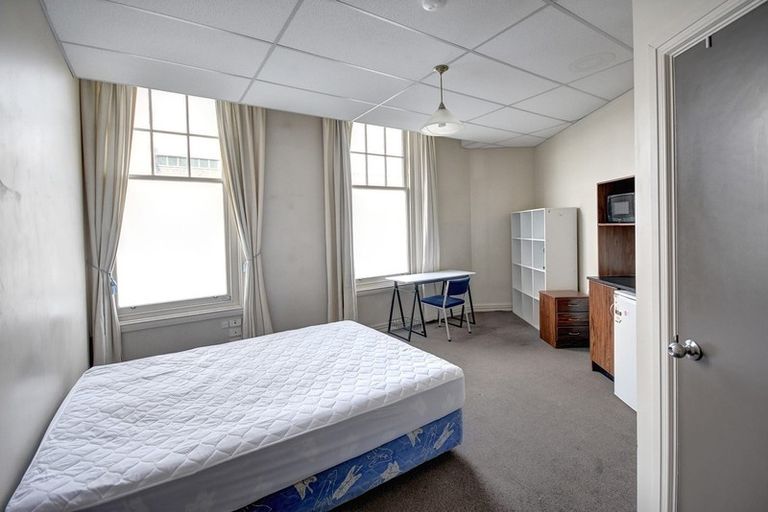 Photo of property in 5d Anzac Avenue, Dunedin Central, Dunedin, 9016