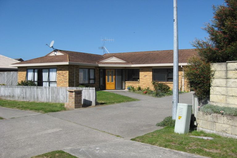 Photo of property in 20 Hadleigh Court, Paraparaumu, 5032