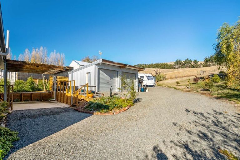 Photo of property in 21 Oxford Street, Waikari, 7420