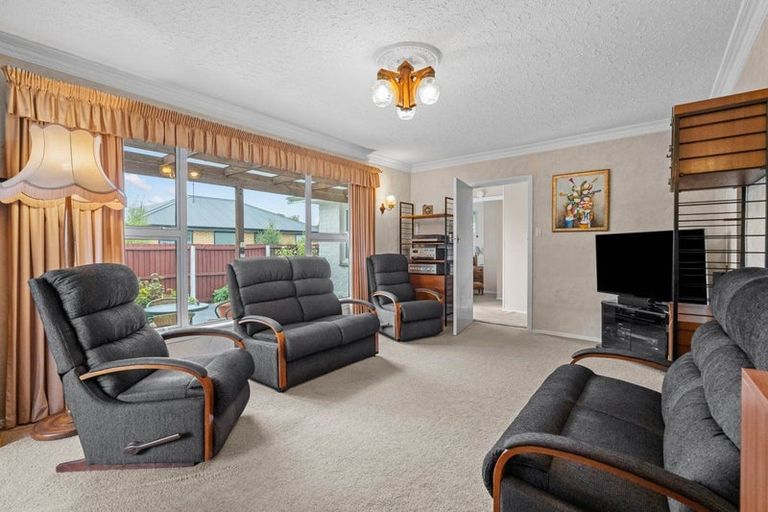 Photo of property in 9 Bermuda Drive, Hornby, Christchurch, 8042