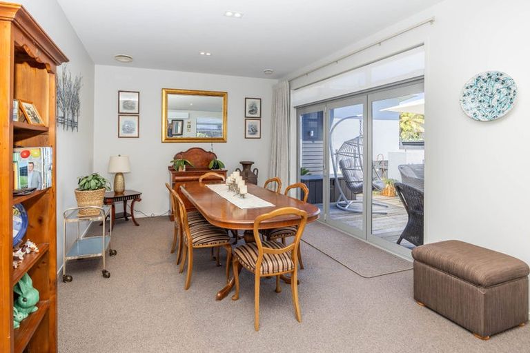 Photo of property in 19 Shalimar Place, Huntington, Hamilton, 3210