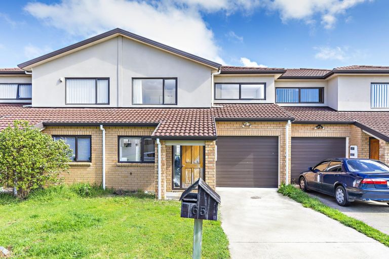 Photo of property in 65 Naylors Drive, Mangere, Auckland, 2022