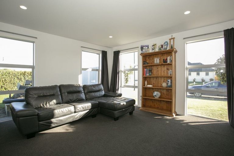 Photo of property in 12 Torbay Avenue, Huntingdon, Ashburton, 7774