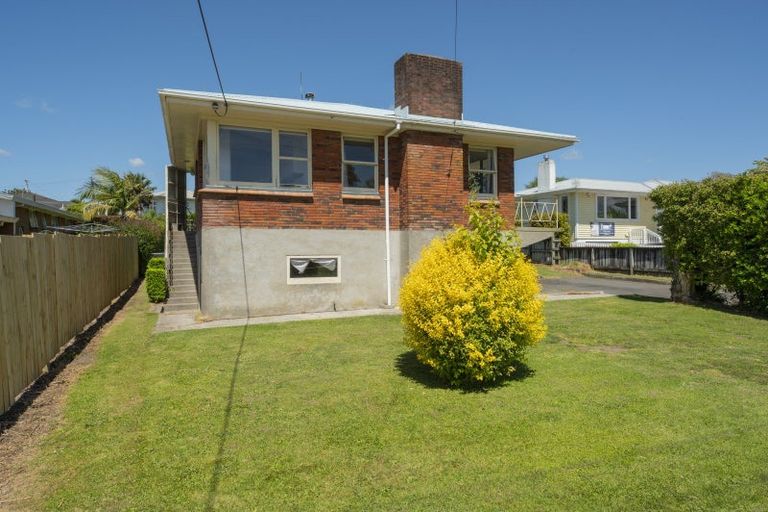 Photo of property in 584 Fraser Street, Greerton, Tauranga, 3112