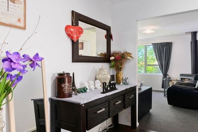 Photo of property in 38 Barnard Road, Fairy Springs, Rotorua, 3015