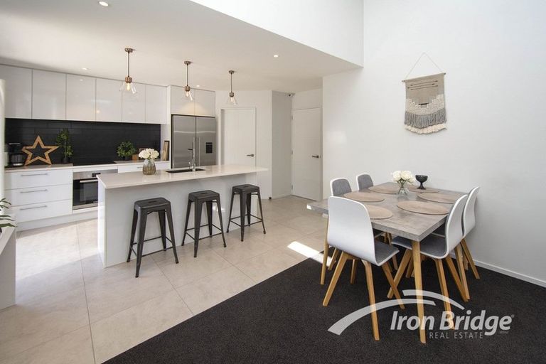 Photo of property in 20 Puhara Avenue, Parklands, Christchurch, 8083