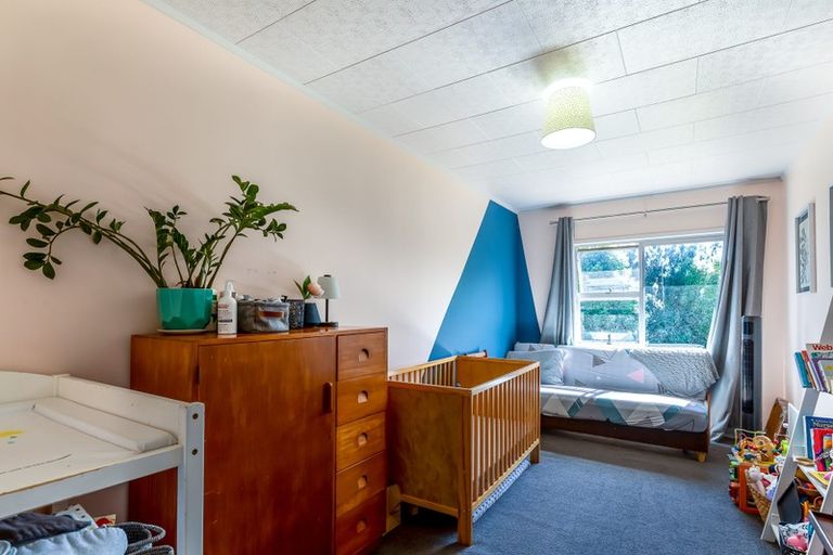 Photo of property in 12a John F Kennedy Place, Glen Eden, Auckland, 0602