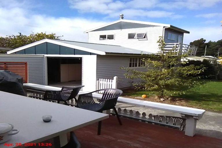 Photo of property in 23 East Street, Greytown, 5712