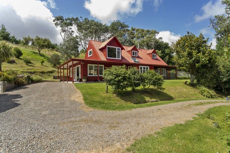 Photo of property in 172 Waiorongomai Road, Otaki, 5512