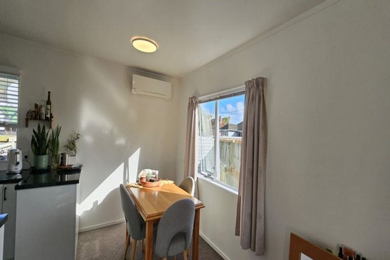 Photo of property in 289 Naenae Road, Naenae, Lower Hutt, 5011