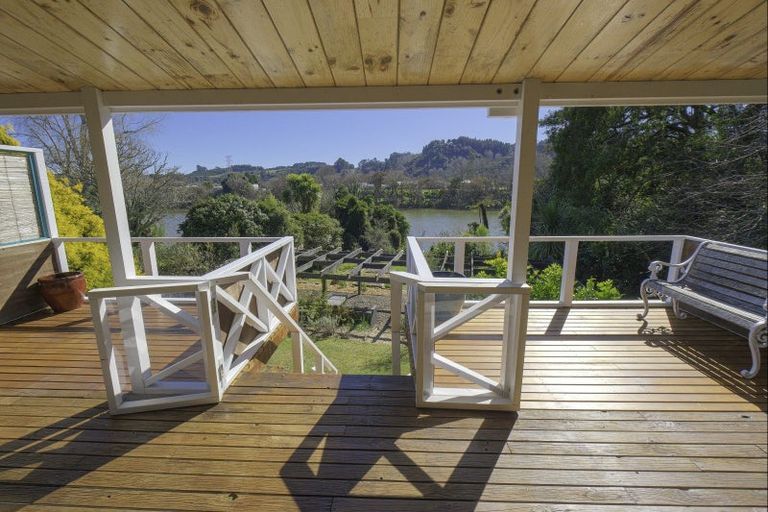 Photo of property in 23 Riverbank Road, Okoia, Whanganui, 4573