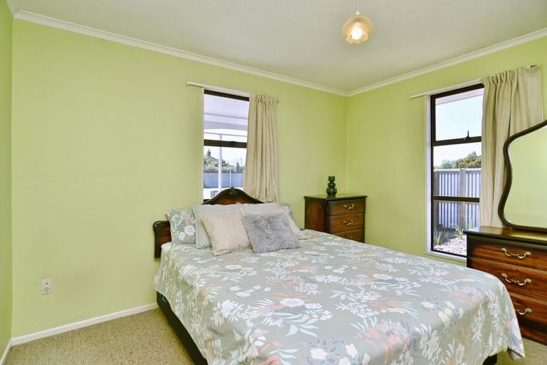 Photo of property in 4 Amberley Beach Road, Amberley, 7410