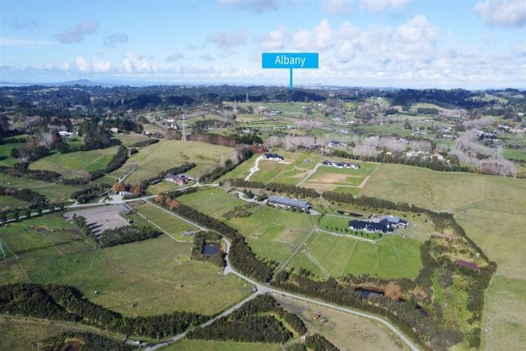 Photo of property in 34 Follies Way, Dairy Flat, 0792