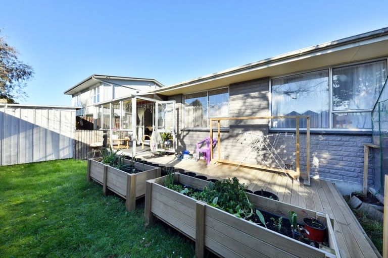 Photo of property in 2/23 Purchas Street, St Albans, Christchurch, 8014