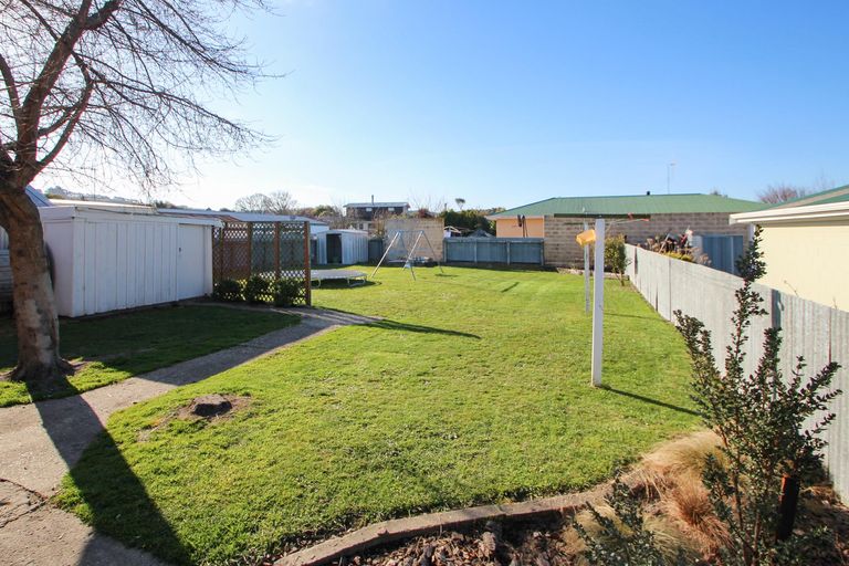 Photo of property in 10 Balmoral Street, Oamaru North, Oamaru, 9400