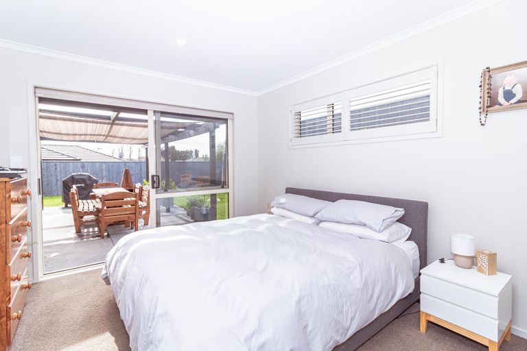 Photo of property in 15 Magnolia Crescent, Tawhero, Whanganui, 4501