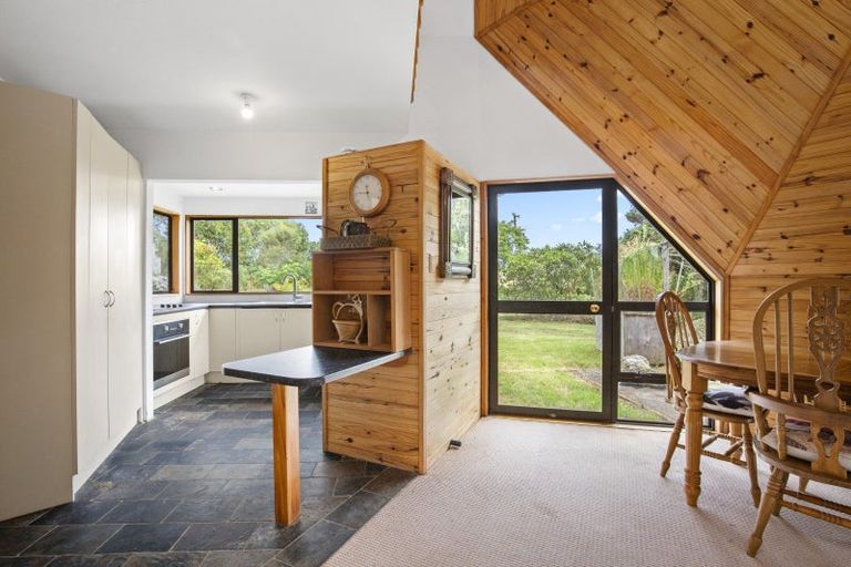 Photo of property in 350 Gelling Road, Hunua, Papakura, 2583