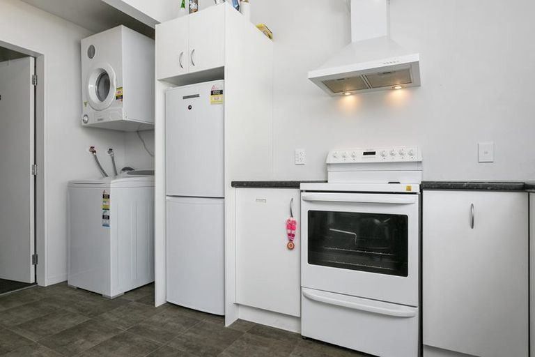 Photo of property in 5/7 Snead Place, Hamilton East, Hamilton, 3216