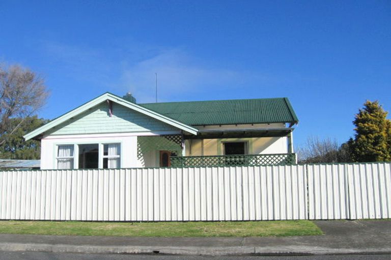 Photo of property in 705 Buller Street, Akina, Hastings, 4122