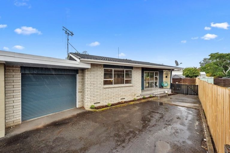 Photo of property in 3b Leong Avenue, Dinsdale, Hamilton, 3204