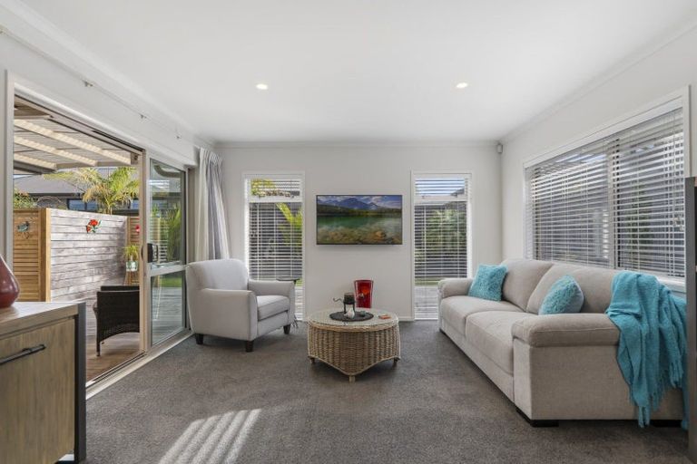 Photo of property in 4 Penetaka Heights, Pyes Pa, Tauranga, 3112