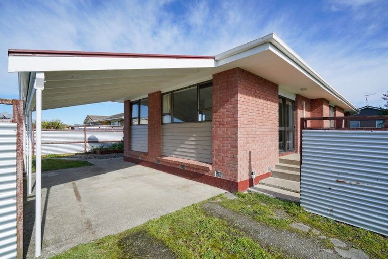 Photo of property in 64 Humber Place, Clifton, Invercargill, 9812