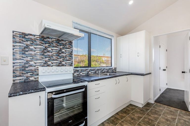 Photo of property in 8 Morere Street, Titahi Bay, Porirua, 5022