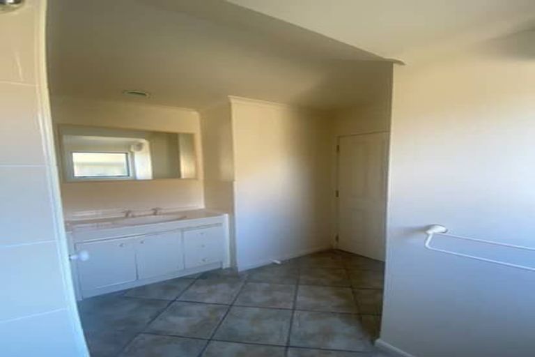 Photo of property in 409b Devonport Road, Tauranga South, Tauranga, 3112