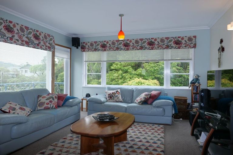 Photo of property in 82 Severn Street, Island Bay, Wellington, 6023