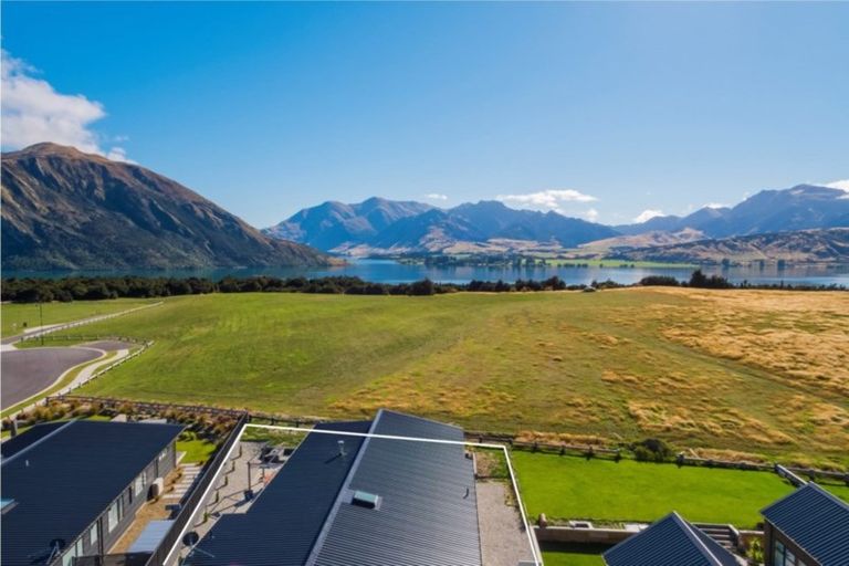 Photo of property in 81 Infinity Drive, Wanaka, 9305