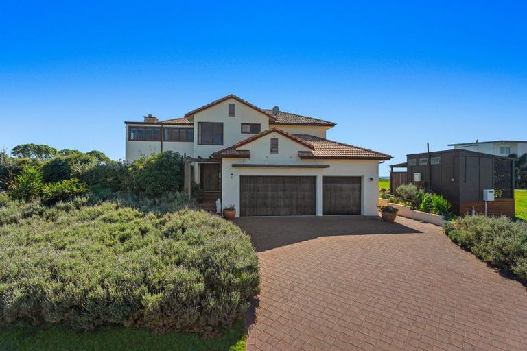 Photo of property in 33 Waiotahi Drifts Boulevard, Waiotahe, Opotiki, 3198