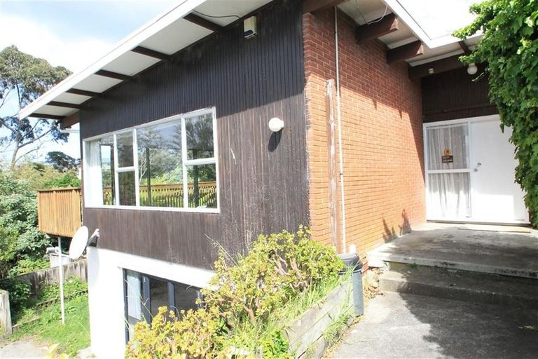 Photo of property in 137 Albany Highway, Unsworth Heights, Auckland, 0632