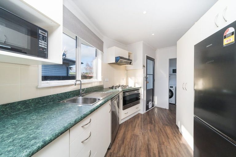 Photo of property in 22 Rhodes Drive, Kelvin Grove, Palmerston North, 4414