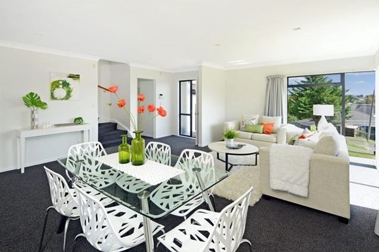 Photo of property in 20 Stephanie Close, Glenfield, Auckland, 0629