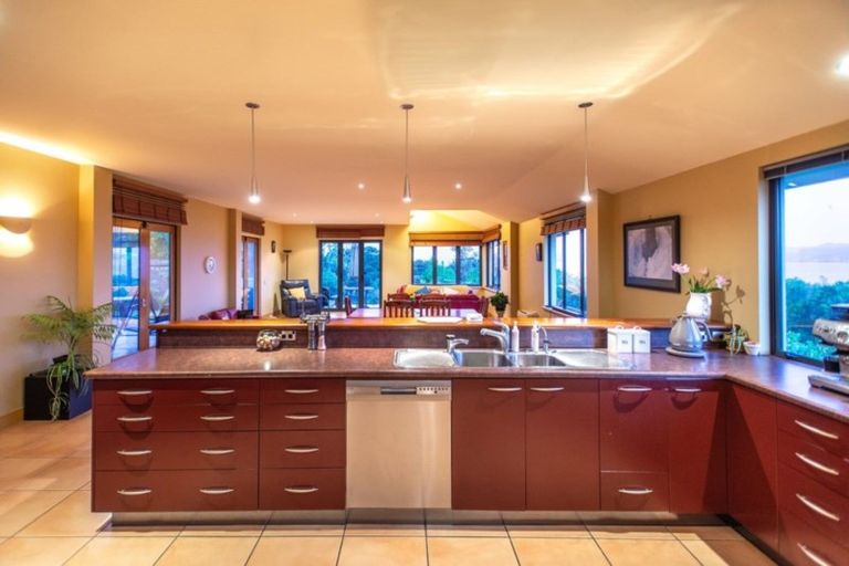 Photo of property in 106 Brabant Drive, Ruby Bay, Mapua, 7005