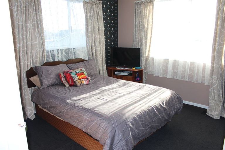 Photo of property in 3 Cherry Lane, Milton, 9220