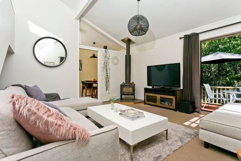 Photo of property in 1/38 Morriggia Place, Bayview, Auckland, 0629