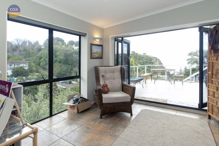 Photo of property in 43 Coote Road, Bluff Hill, Napier, 4110