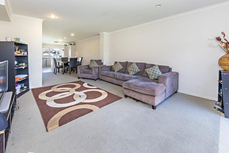 Photo of property in 65 Naylors Drive, Mangere, Auckland, 2022