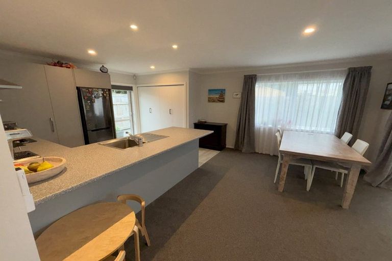 Photo of property in 23a Pearce Crescent, Taita, Lower Hutt, 5011