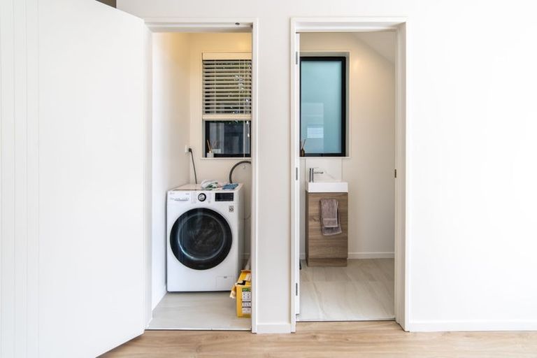 Photo of property in 2/20 Eban Avenue, Hillcrest, Auckland, 0627