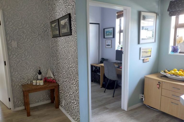 Photo of property in 1407 Caroline Road, Mayfair, Hastings, 4122