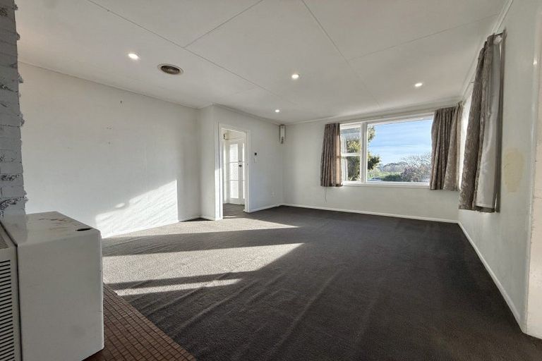 Photo of property in 2 Takahe Place, Tokoroa, 3420