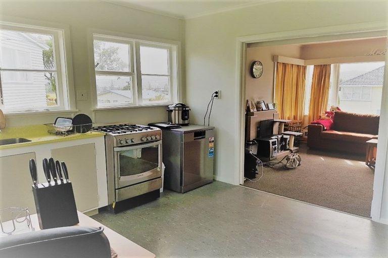 Photo of property in 8 Hukatai Street, Elsdon, Porirua, 5022