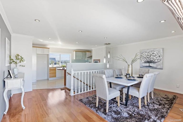 Photo of property in 34 Clovelly Road, Bucklands Beach, Auckland, 2012